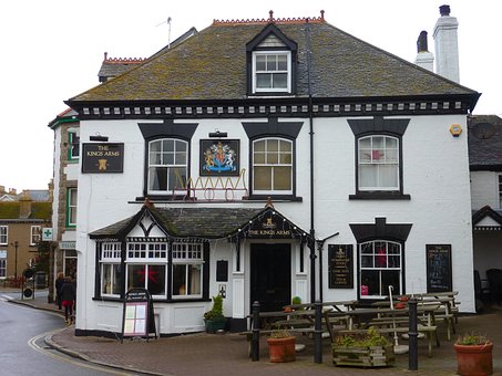 Pub Ul, Han, Afaceri, Anglia, Istoric