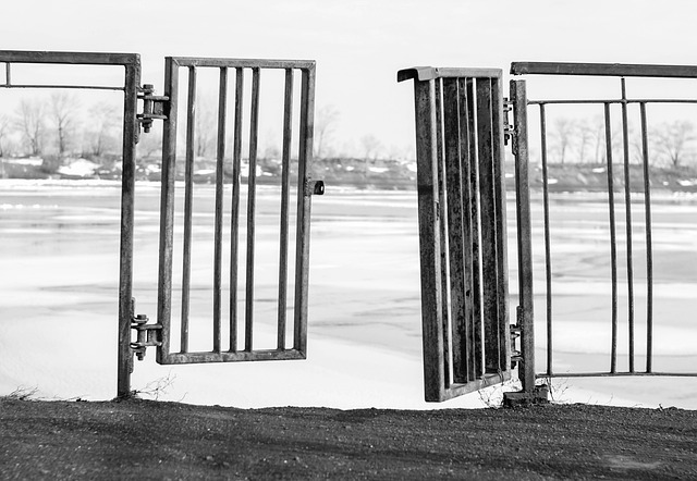 Free Gate Door photo and picture