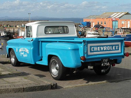Free Chevrolet Classic photo and picture