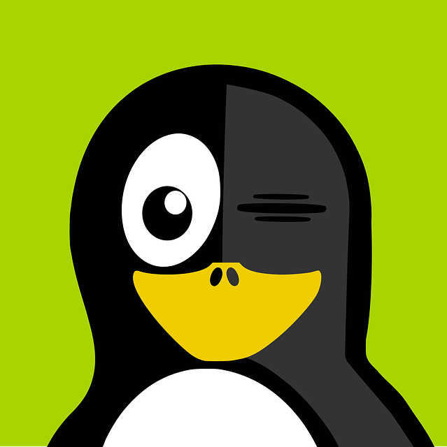 Free wink tux penguin vector