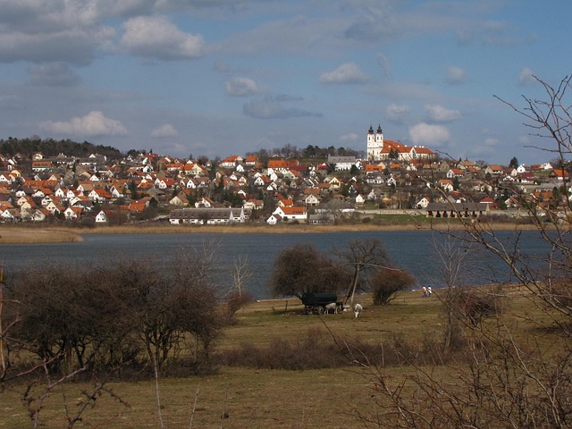 Free Tihany Tihany Inner Lake photo and picture