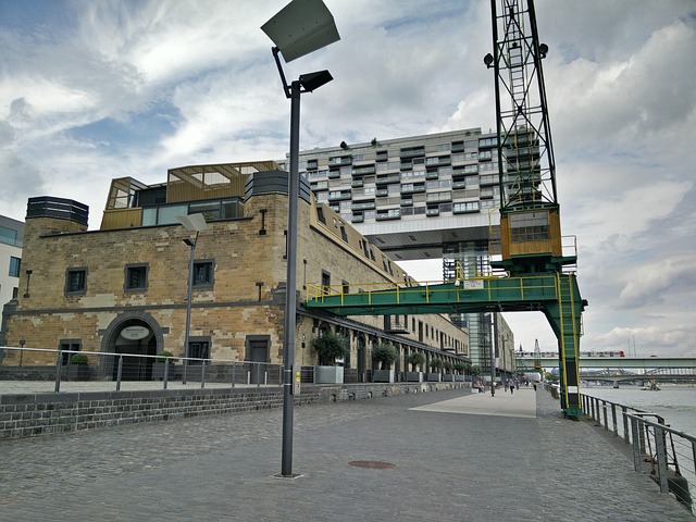 Free Cologne Crane photo and picture