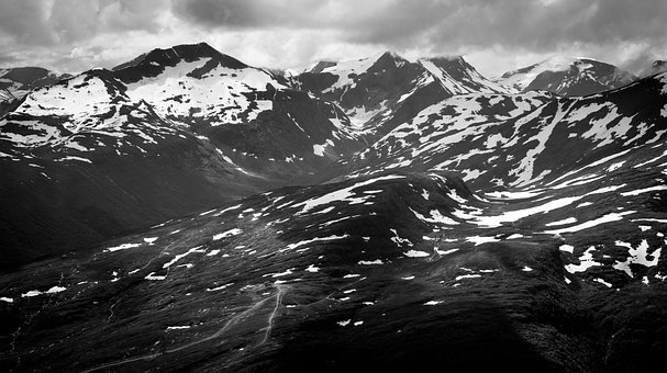 Free Mountain Black And White photo and picture
