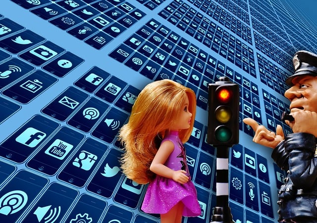 Free social media internet security illustration