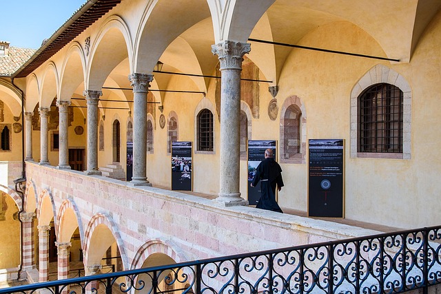 Free Assisi Asiz photo and picture
