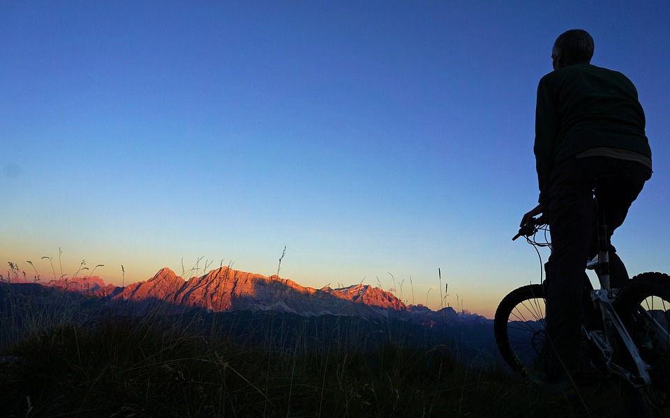 atardecer bicicleta