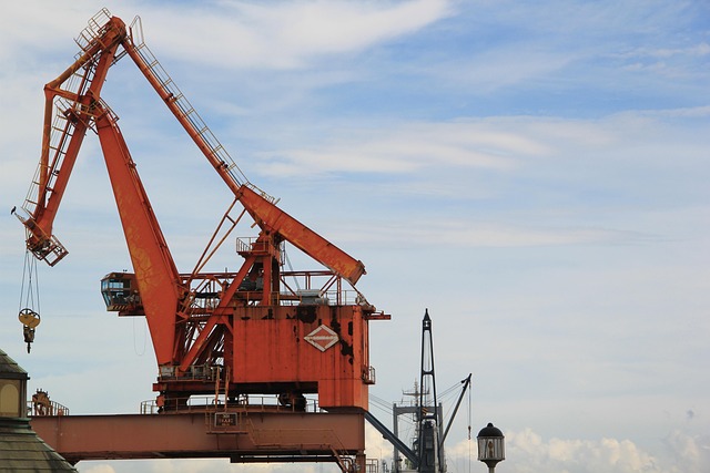Free Crane Container Crane photo and picture