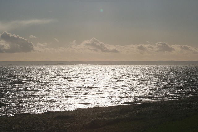 Free Thames Estuary photo and picture