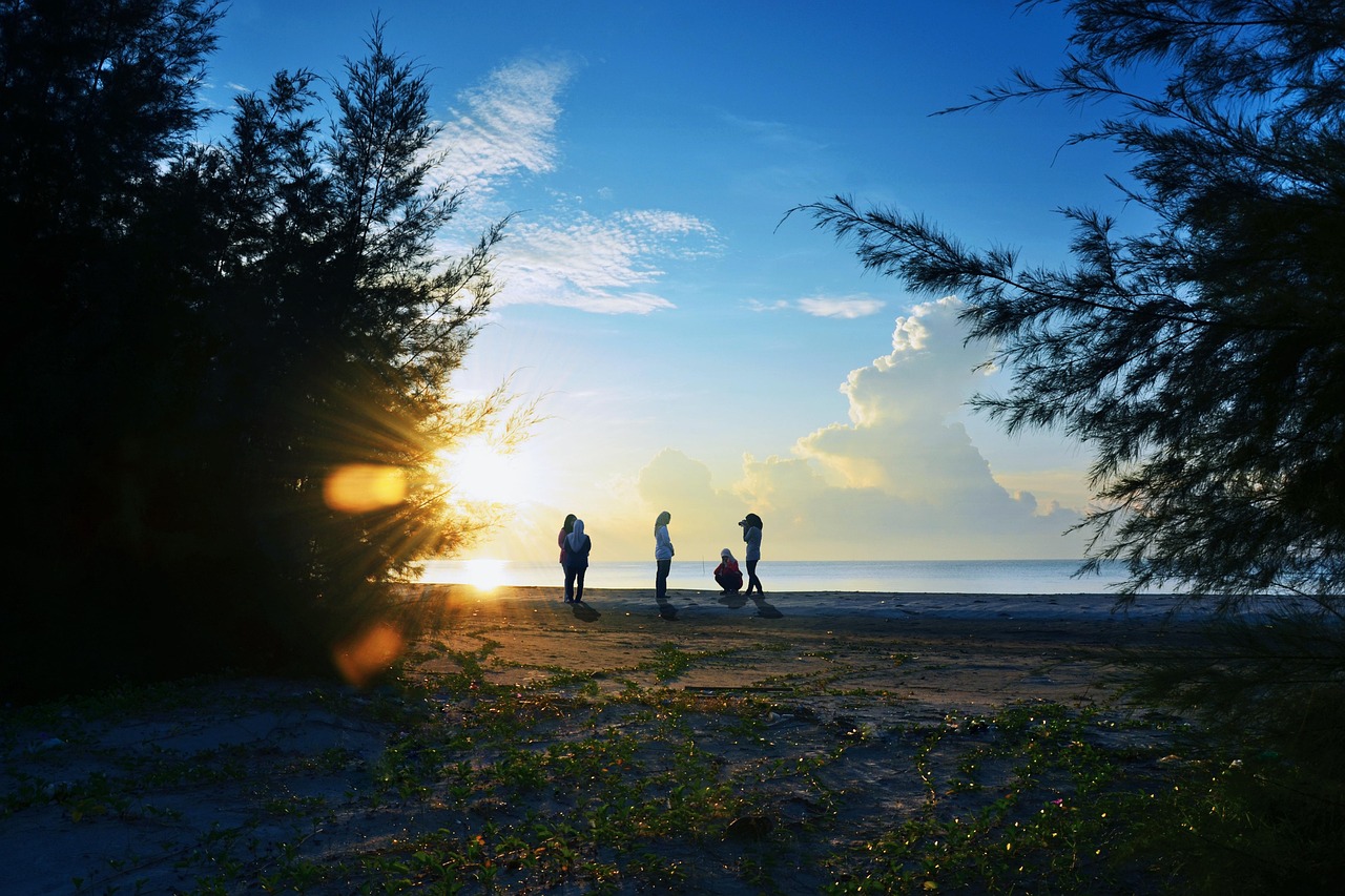 Free Sunrise Sea photo and picture