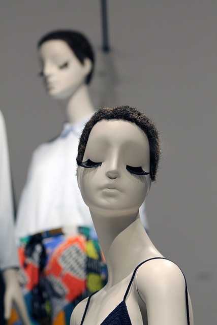 Free Mannequin Female photo and picture