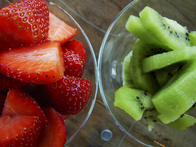 Free Strawberry Kiwi photo and picture