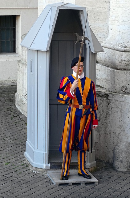 Free Swiss Guard Rome photo and picture