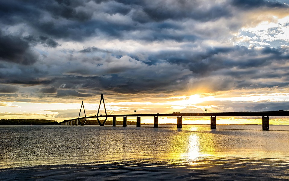 Brücke, Meer, Dänemark