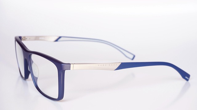 Free Sunglasses White Background photo and picture