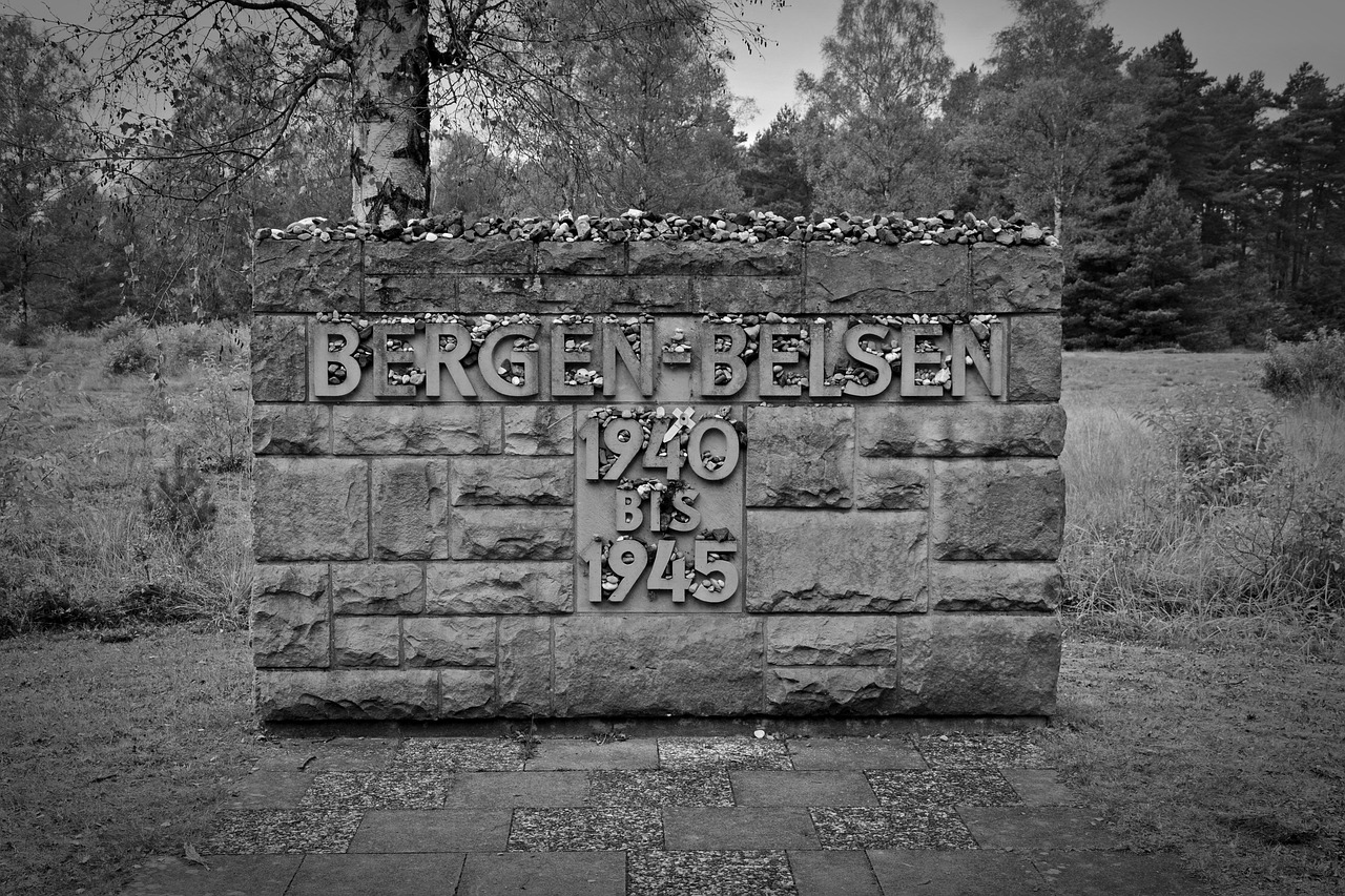 Peringatan Memorial Bergen Belsen - Foto gratis di Pixabay - Pixabay