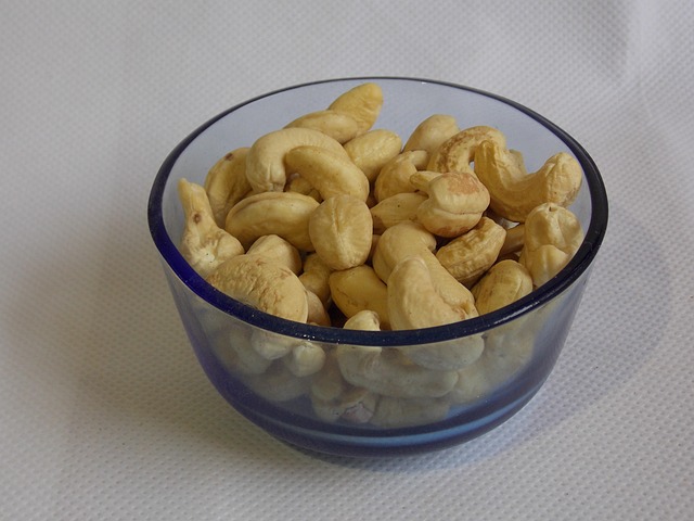 Free Cashew Nut photo and picture