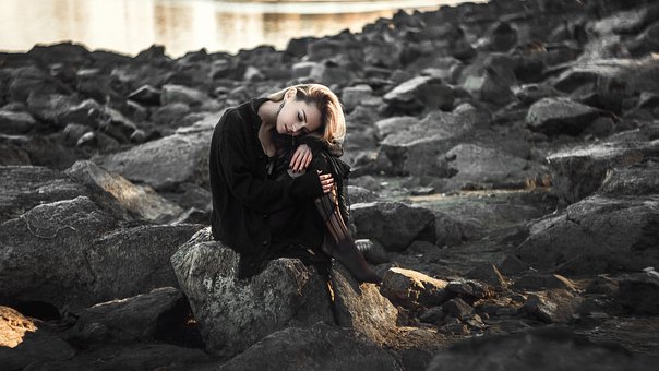 Girl, Sad, The Lone, Beach, Desktop