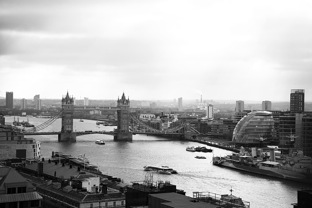 Free London Bridge photo and picture