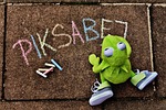 straßenkreide, typographical errors, kermit