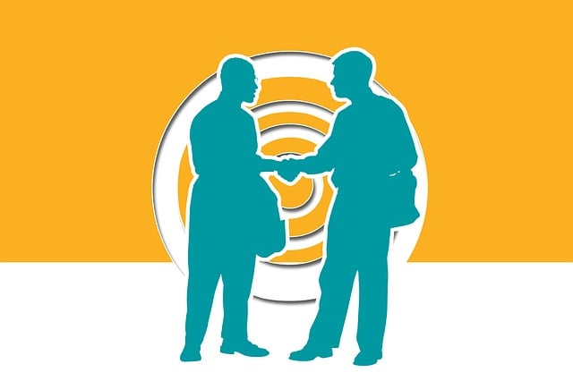 Free integration welcome shaking hands illustration