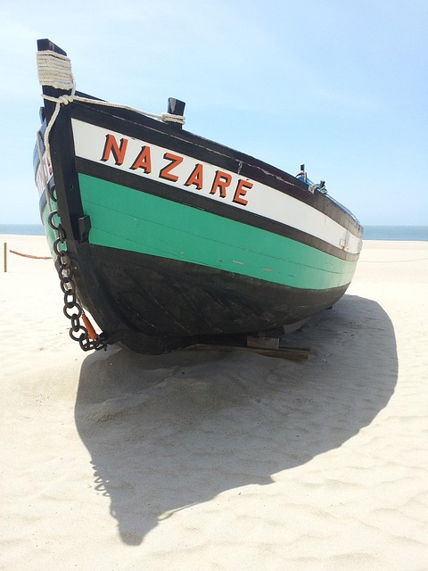 Free Boat Nazareth photo and picture