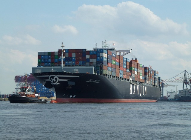 Free Elbe Maritime photo and picture