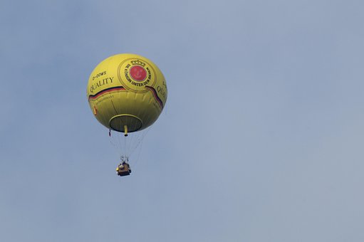 Free Balloon Flying photo and picture