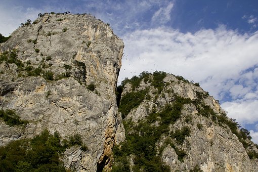 Free Mountains Serbia photo and picture