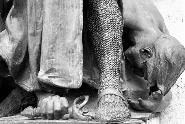 Free Statue Budapest photo and picture