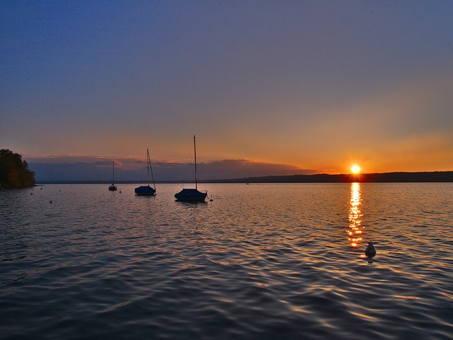 Free Sunset Lake photo and picture