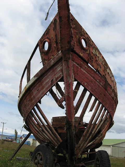 Free Boat Wreck photo and picture