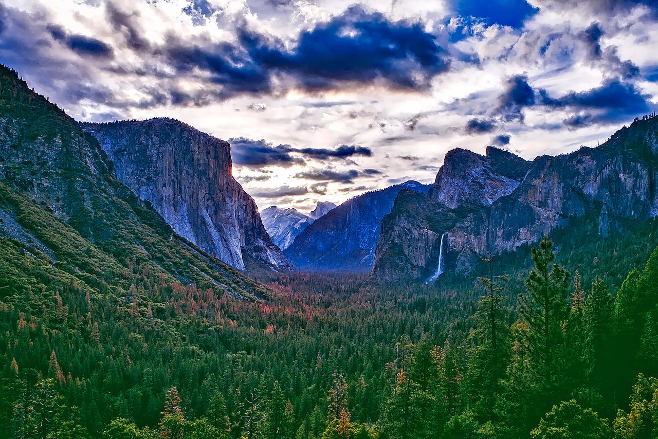 Yosemite - free online jigsaw puzzle photo