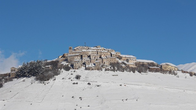 Free Castelluccio Mountains photo and picture