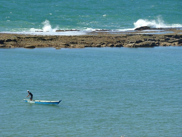 Free Ocean Boat photo and picture