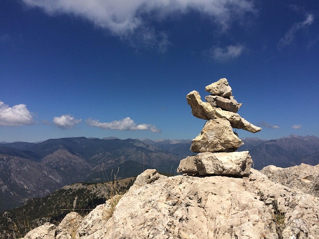 Free Cairn Mountain photo and picture