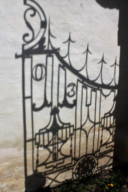 Free The Shade Grid photo and picture