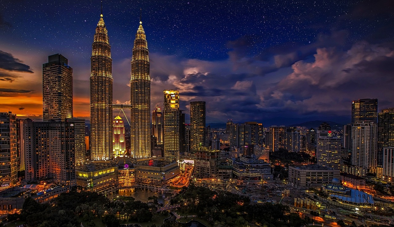 Kuala Lumpur Petronas Twin Towers Free Photo On Pixabay Kuala Lumpur Petronas Twin Towers Free Photo On Pixabay