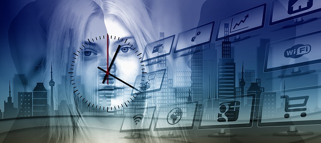 Free woman face clock illustration