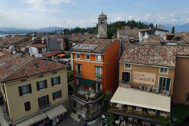 Free Sermione Italy photo and picture