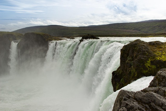 Falls, Island, Vanddamp