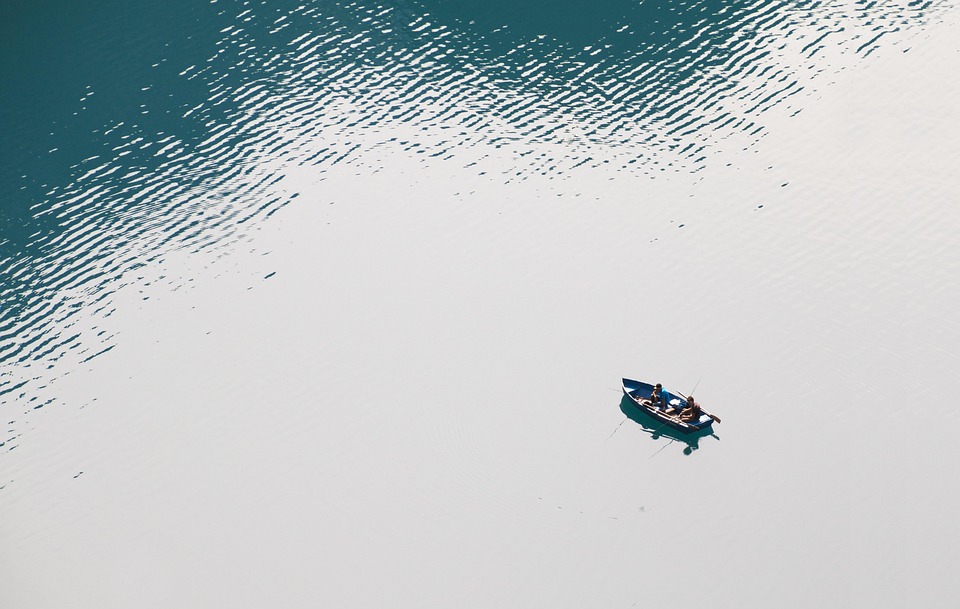 Casting into the Blue: The Ultimate Guide to Saltwater Fly Fishing
