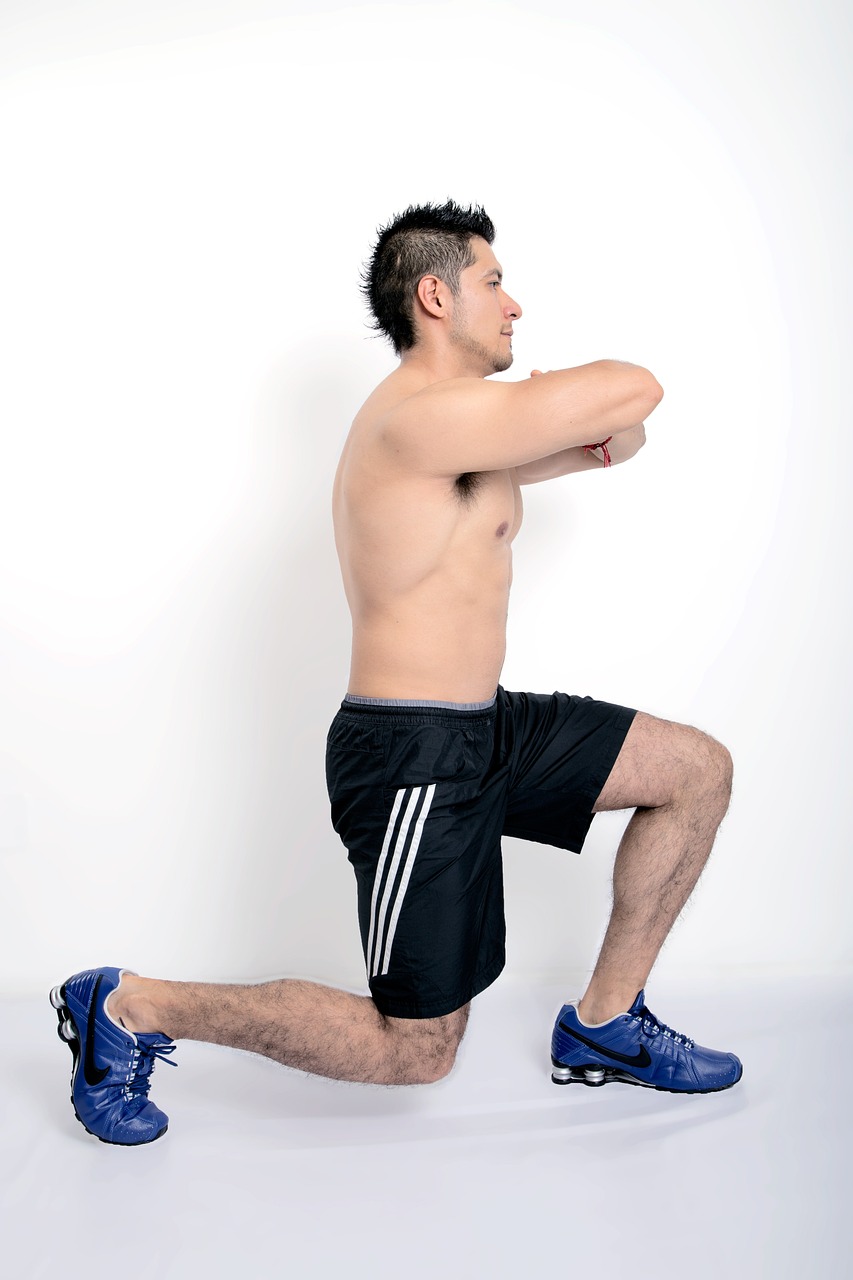 Виды моделей в спорте. Lateral Lunges мышцы. Виды спорта только для мужчин. Модель и виды спорта. Молот с диском упражнение фото.