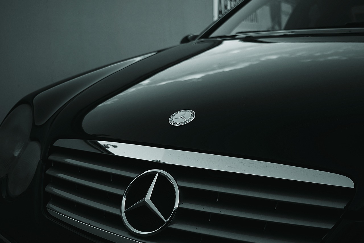 Automobile - free online jigsaw puzzle photo