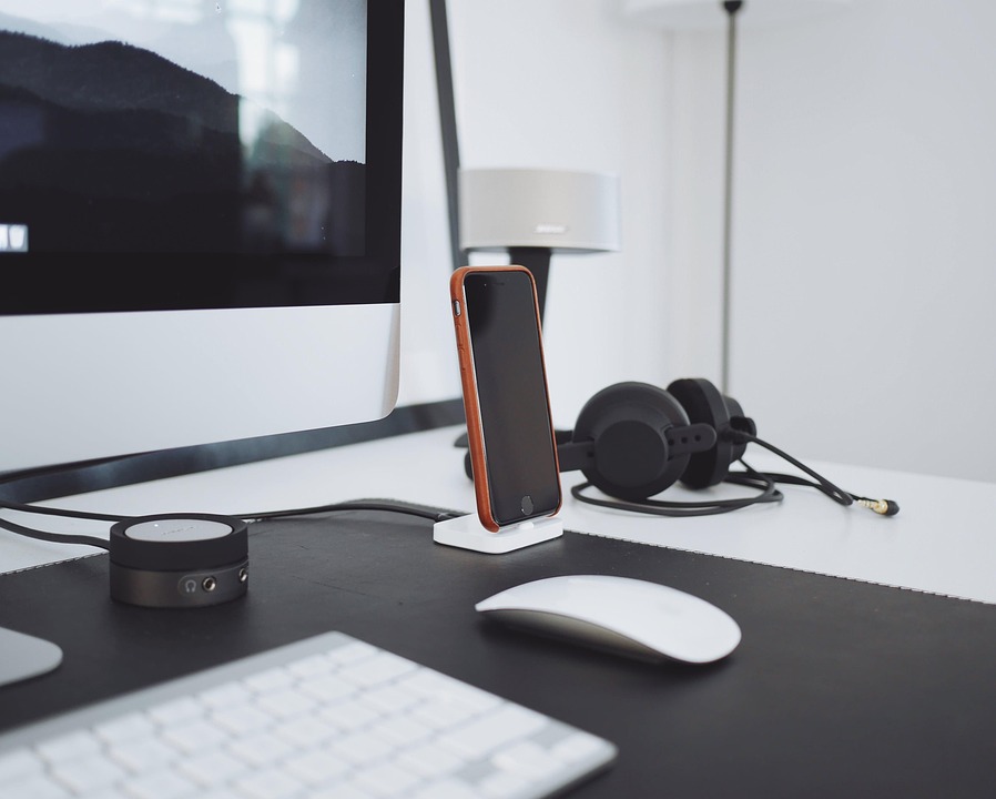 free photo: apple, computer, desk, headphones - free image on free photo: apple, computer, desk, headphones - free image on