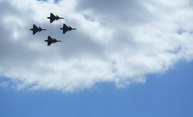 Free Aircraft Jas photo and picture
