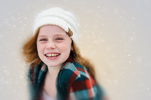 Mädchen, Schnee, Natur, Winter, Lächelnd