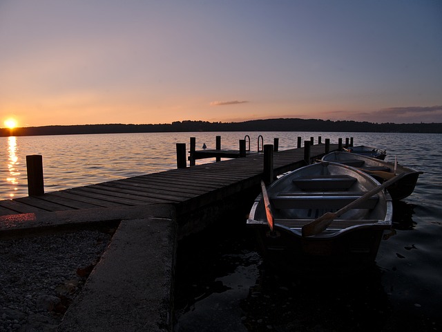 Free Boat Lake photo and picture