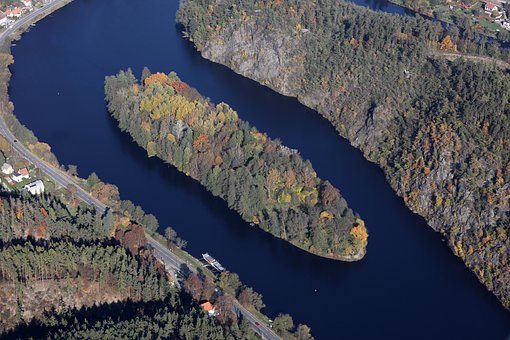 Free Island Confluence photo and picture