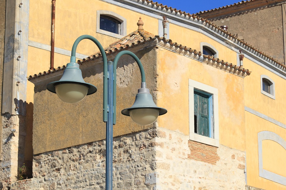 Taste the Mediterranean: Culinary Delights from Algarve’s Coastal Villages
