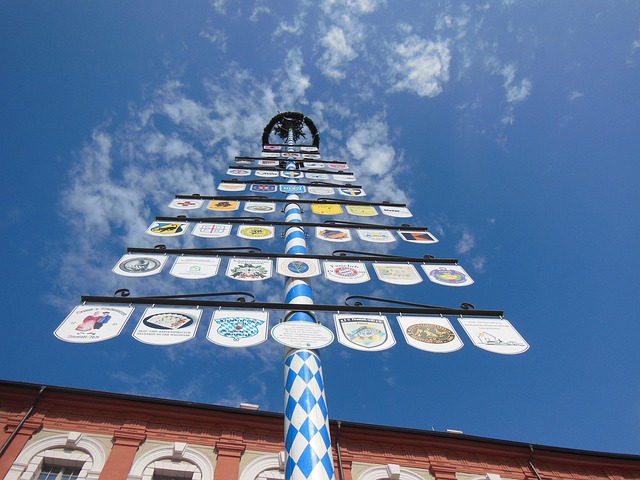 Free Maypole Spring photo and picture